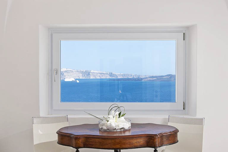 Canaves Oia Hotel & Suites