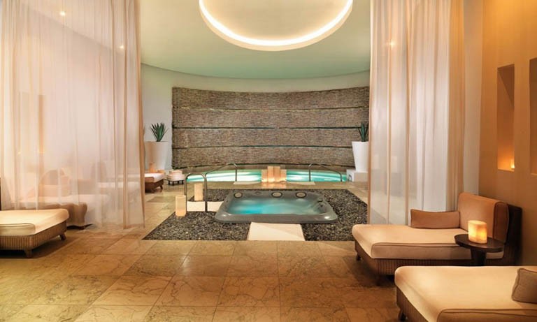 Le Blanc Spa Resort