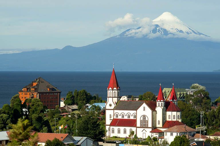 Santiago, Região dos Lagos & Vulcões